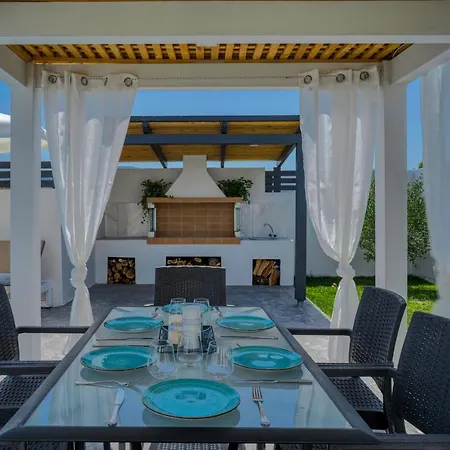 Blue Wind Ii * Sarakinádhon