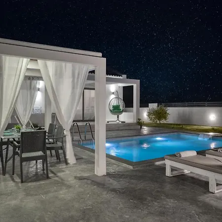 Villa Blue Wind Ii Sarakinádhon