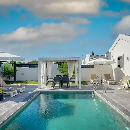 Blue Wind Ii Villa *